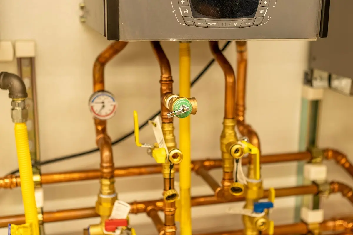 Licensed technician providing Sewer Cleanout for a homeowner in Great Neck